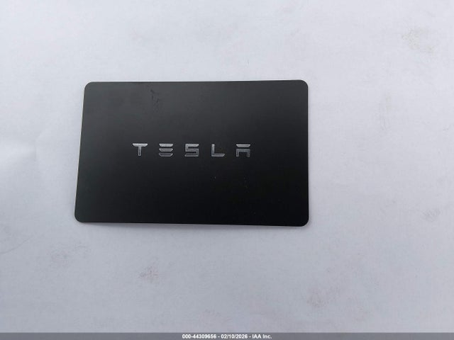 2026 TESLA MODEL Y 7SAYGDED6TF462895 Photo 10