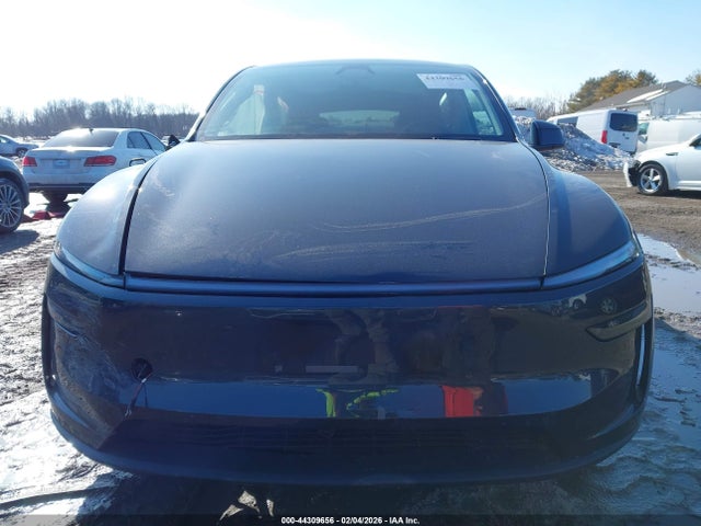 2026 Tesla Model Y მანქანა იყიდება აუქციონზე, vin: 7SAYGDED6TF462895, აუქციონის ნომერი: 44309656