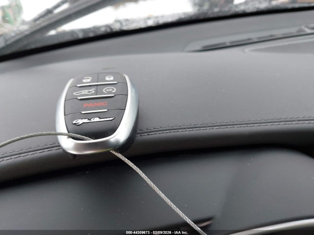 2022 ALFA ROMEO GIULIA ZARFAMEV9N7656155 Photo 10