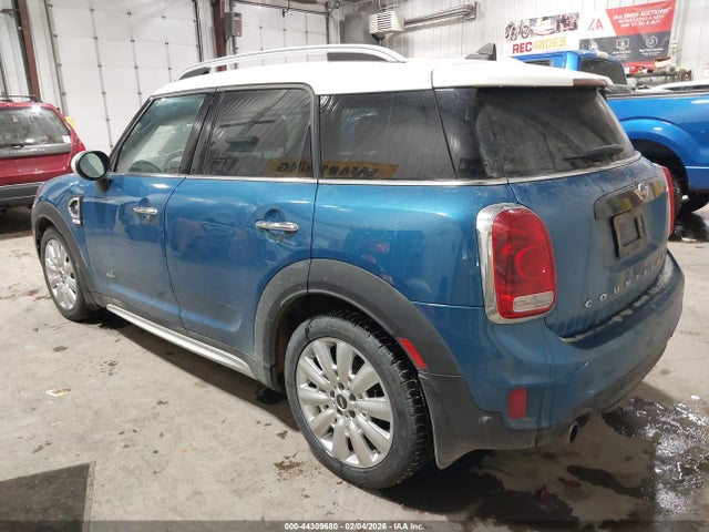 2017 MINI COUNTRYMAN WMZYT5C32H3D80646 Photo 2