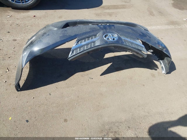 2015 Toyota Rav4 Le მანქანა იყიდება აუქციონზე, vin: JTMZFREV4FD051257, აუქციონის ნომერი: 44309699
