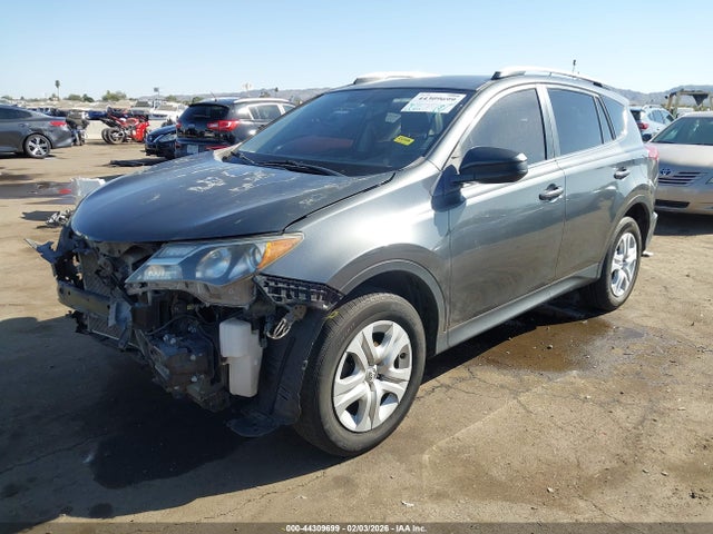2015 Toyota Rav4 Le მანქანა იყიდება აუქციონზე, vin: JTMZFREV4FD051257, აუქციონის ნომერი: 44309699