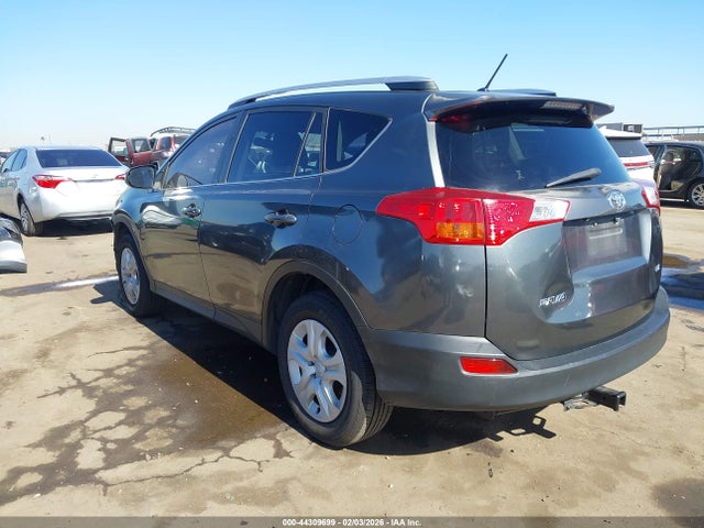 2015 Toyota Rav4 Le მანქანა იყიდება აუქციონზე, vin: JTMZFREV4FD051257, აუქციონის ნომერი: 44309699