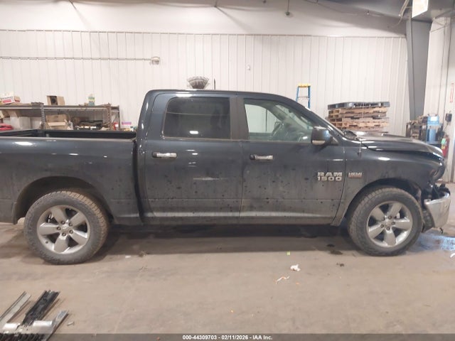 2017 Ram 1500 Big Horn  4x4 5'7 Box მანქანა იყიდება აუქციონზე, vin: 3C6RR7LT4HG506196, აუქციონის ნომერი: 44309703