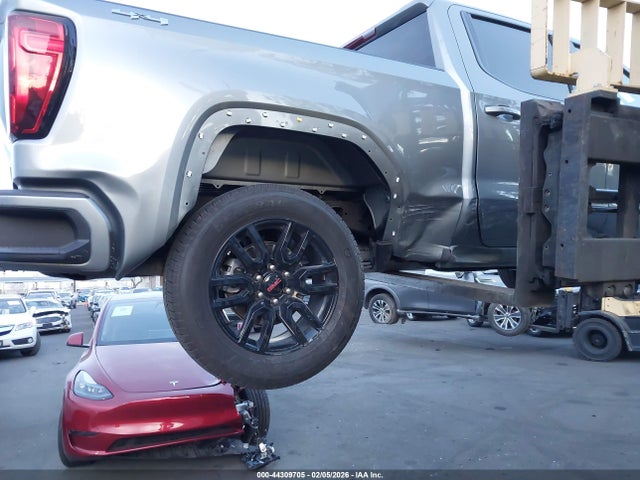 1GTPUJEKXSZ265090 GMC Sierra 1500 4wd Short Box Elevation With 3vl
