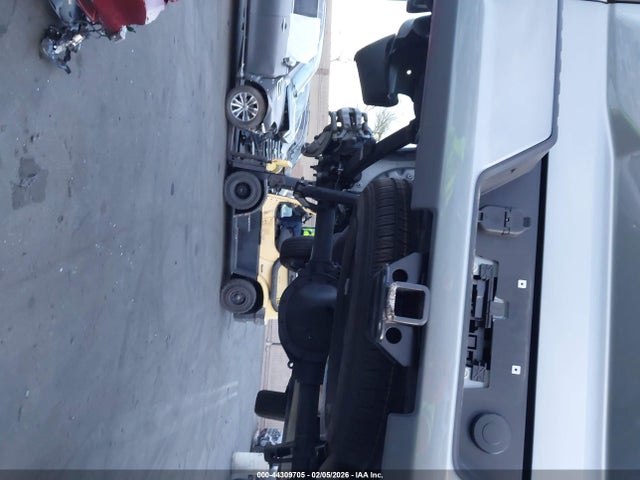 1GTPUJEKXSZ265090 GMC Sierra 1500 4wd Short Box Elevation With 3vl