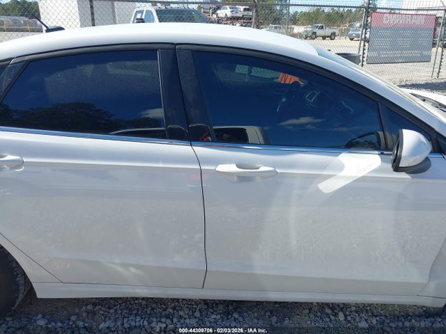 Ford FUSION SE 2017 3FA6P0H76HR151501 Image 13
