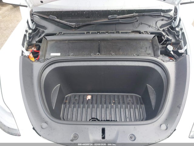 2023 TESLA MODEL Y 7SAYGDEF6PF603052 Photo 9