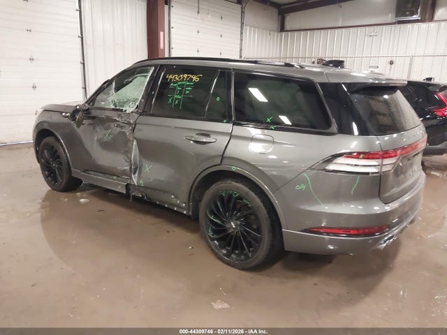 Lincoln Aviator Reserve 2025 5LM5J7XC3SGL03949 Image 3
