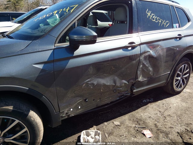 Aukcja sprzedaży 2021 Volkswagen Tiguan 2.0t S, vin: 3VV0B7AX8MM059638, numer aukcji: 44309747