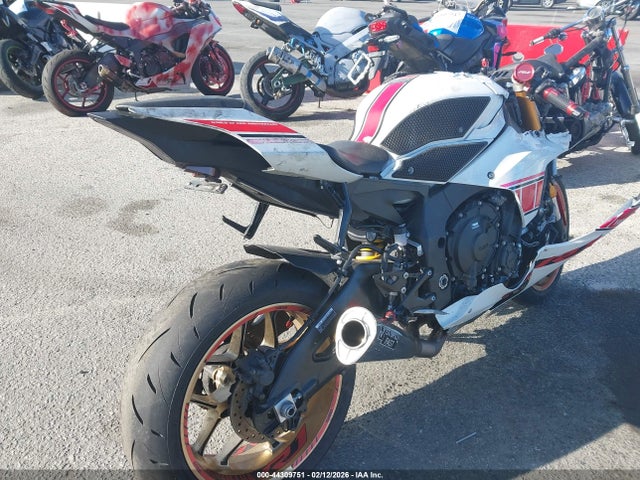 JYARN66Y8NA000768 Yamaha YZFR1
