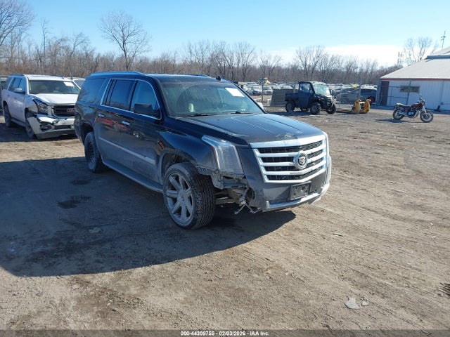 2015 CADILLAC ESCALADE ESV 1GYS4HKJ9FR172012 Photo 0