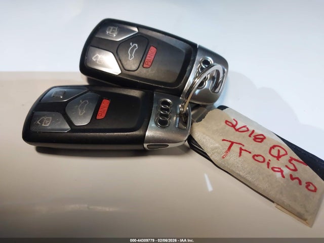 2018 AUDI Q5 WA1BNAFY8J2009249 Photo 10