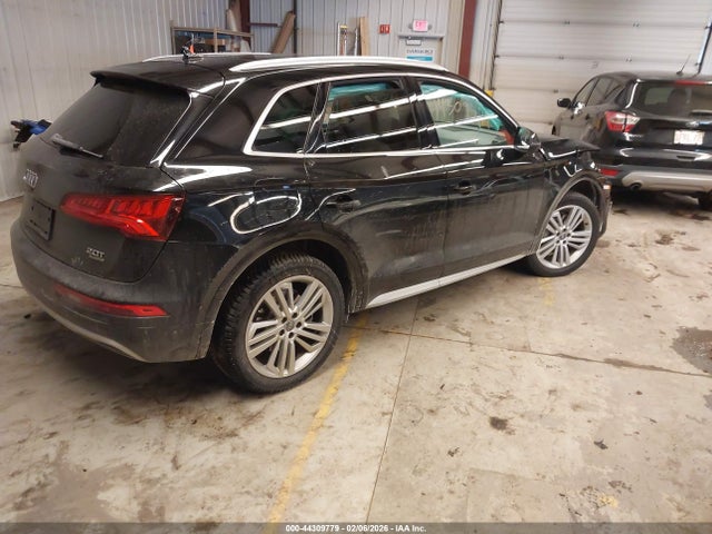 2018 AUDI Q5 WA1BNAFY8J2009249 Photo 3