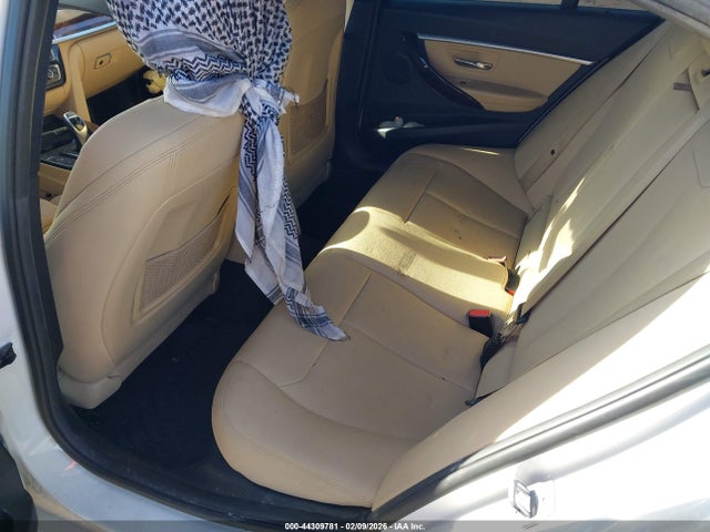 2018 BMW 330I WBA8D9G52JNU66835 Photo 7