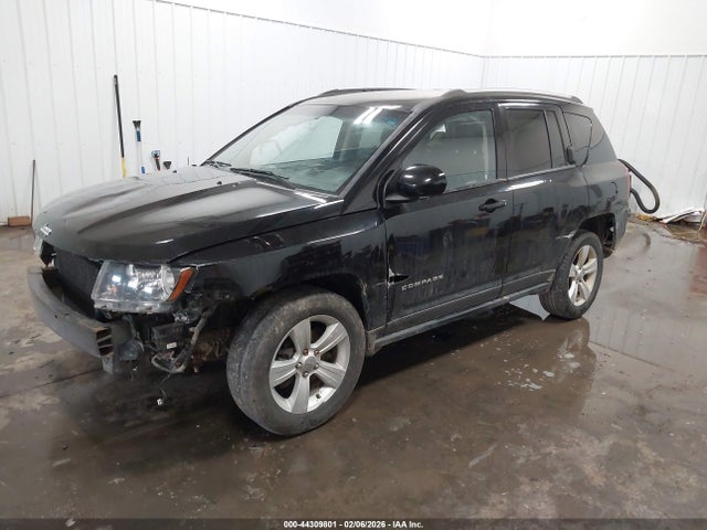 Продажа на аукционе авто 2017 Jeep Compass Latitude 4x4, vin: 1C4NJDEB0HD106439, номер лота: 44309801