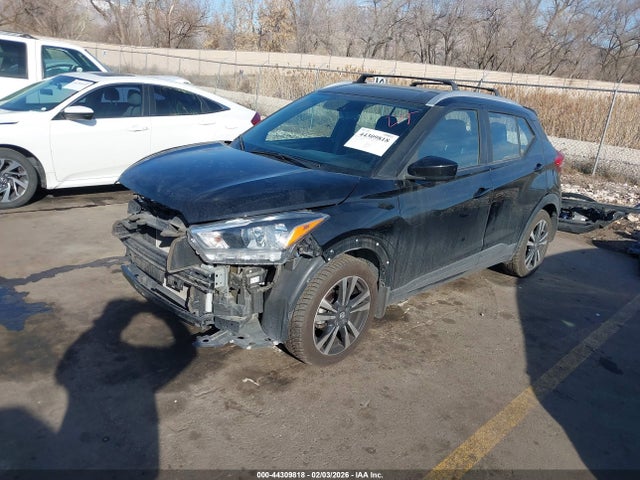 3N1CP5CU4JL518656 Nissan KICKS SV