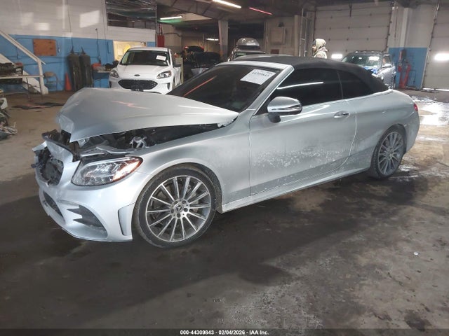 44309843 :رقم المزاد ، WDDWK8DB6KF829692 vin ، 2019 Mercedes-benz C 300 مزاد بيع