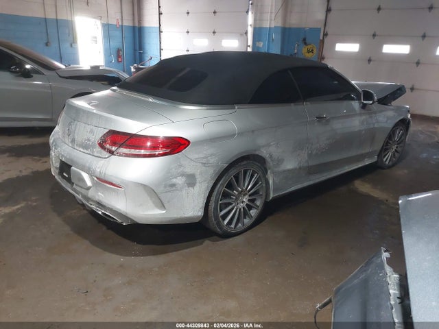 44309843 :رقم المزاد ، WDDWK8DB6KF829692 vin ، 2019 Mercedes-benz C 300 مزاد بيع