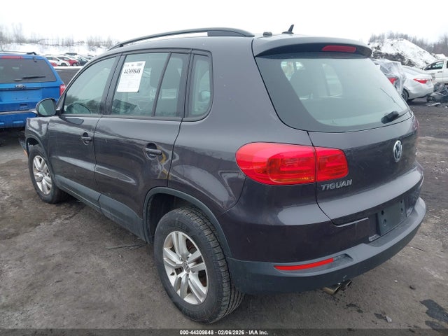 2016 VOLKSWAGEN TIGUAN WVGBV7AX1GW593014 Photo 2