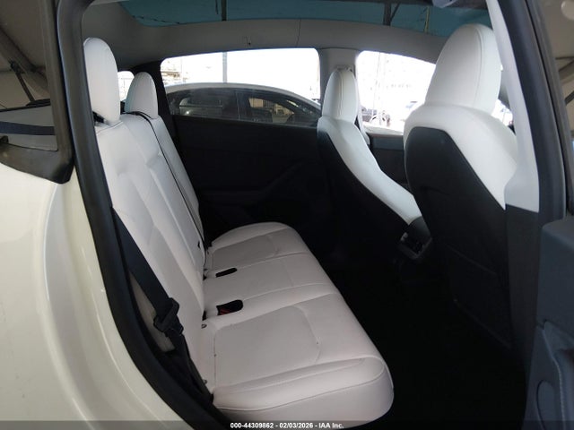 2023 TESLA MODEL Y 7SAYGDEE1PA154304 Photo 7