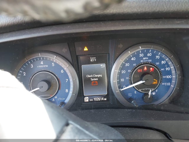 5TDYK3DC4FS685323 Toyota Sienna Xle 8 Passenger