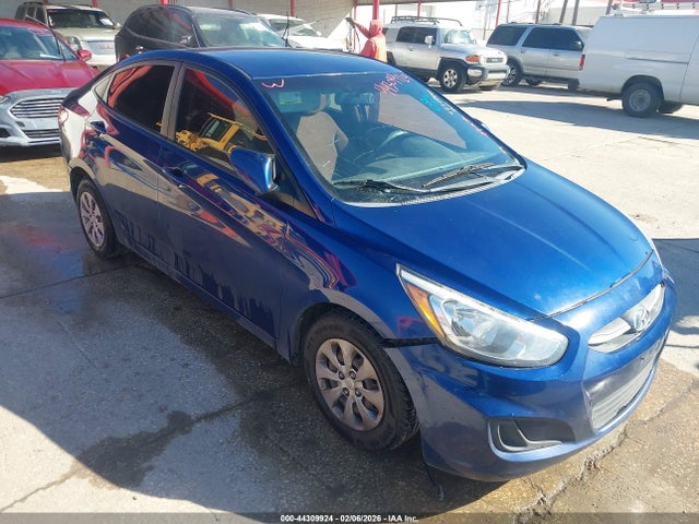 Hyundai ACCENT GLS 2015 KMHCT4AEXFU904411 головне зображення