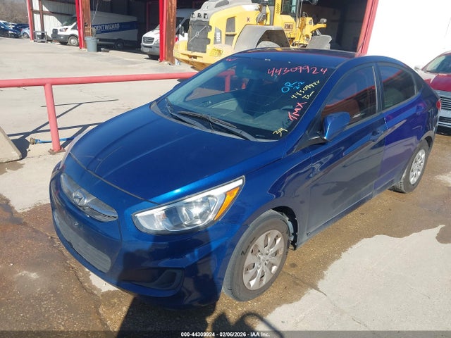 Hyundai ACCENT GLS 2015 KMHCT4AEXFU904411 Image 2