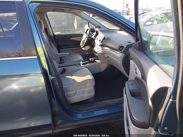 Honda PILOT LX 2018 5FNYF6H13JB034650 Image 5