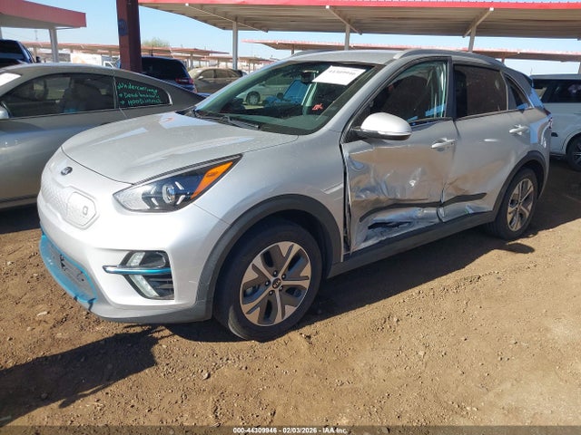 KNDCC3LG5M5107472 KIA Niro Ev Ex