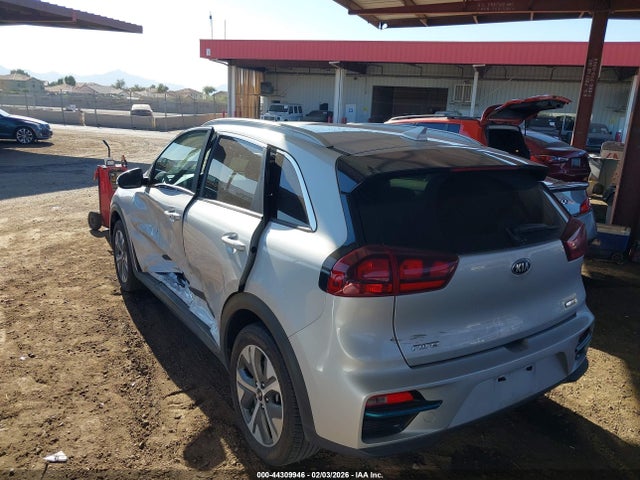 KNDCC3LG5M5107472 KIA Niro Ev Ex