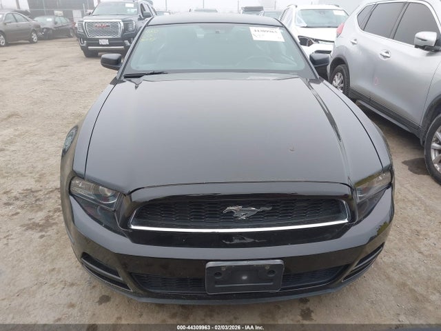 2014 Ford Mustang V6 მანქანა იყიდება აუქციონზე, vin: 1ZVBP8AM1E5333917, აუქციონის ნომერი: 44309963