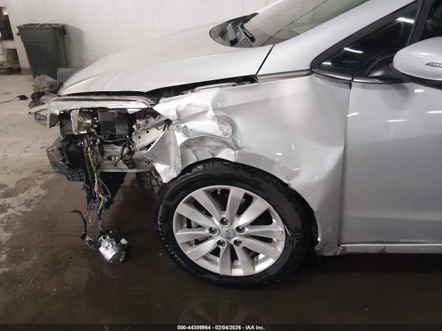 KNAFX5A81F5328057 KIA FORTE EX