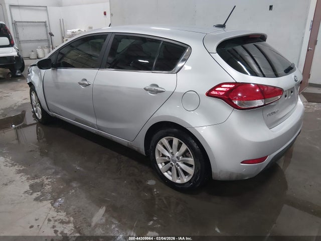 KNAFX5A81F5328057 KIA FORTE EX