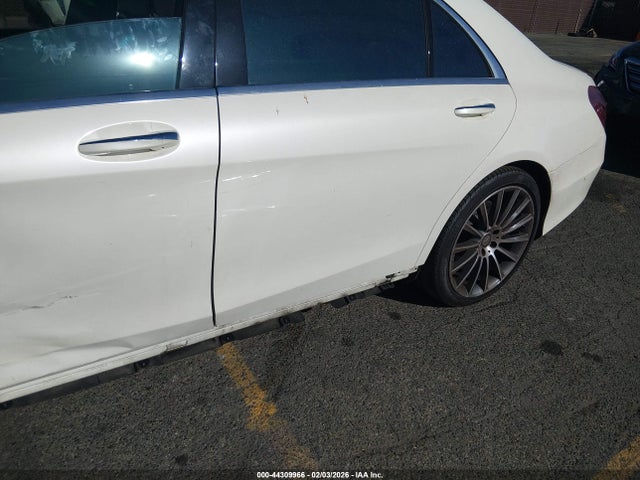 WDDUG8CB9GA212589 Mercedes-Benz S 550