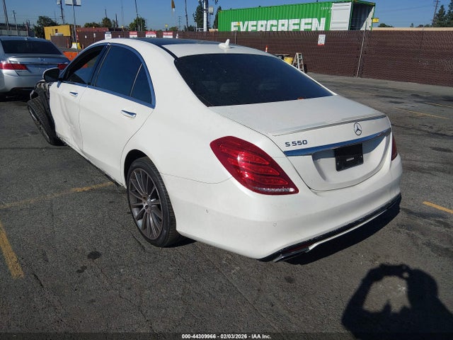 WDDUG8CB9GA212589 Mercedes-Benz S 550