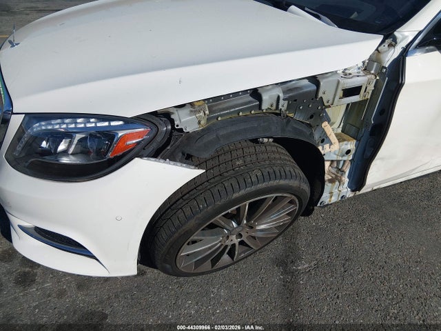 WDDUG8CB9GA212589 Mercedes-Benz S 550