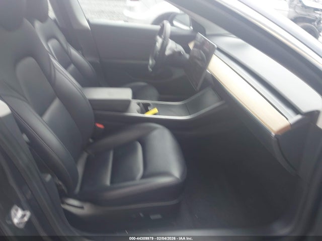 2018 TESLA MODEL 3 5YJ3E1EA4JF163324 Photo 4