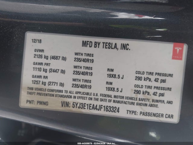 2018 TESLA MODEL 3 5YJ3E1EA4JF163324 Photo 8