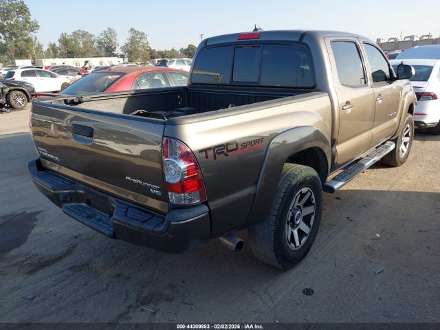 3TMJU4GN4FM184088 Toyota Tacoma Double Cab Prerunner