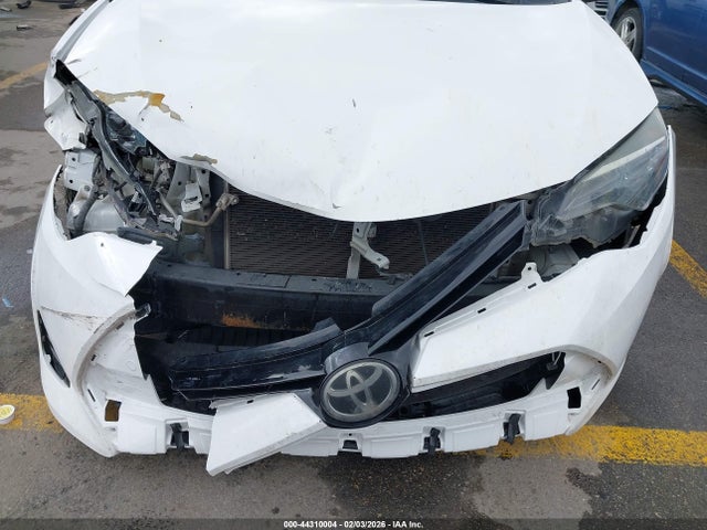 Toyota COROLLA LE 2018 5YFBURHE2JP814272 Image 6