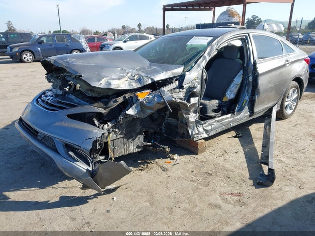 Продажа на аукционе авто 2013 Hyundai Sonata Gls, vin: 5NPEB4AC8DH703273, номер лота: 44310008