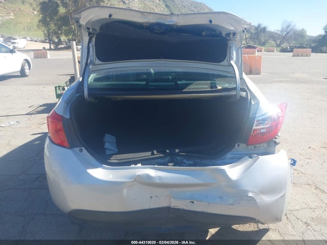 5YFBURHE7HP646669 Toyota COROLLA SE