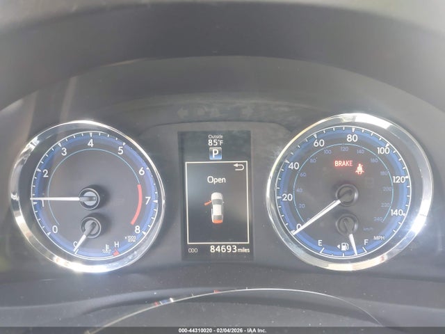 5YFBURHE7HP646669 Toyota COROLLA SE