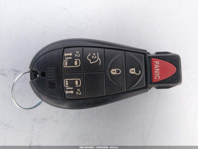 2C4RC1BG9GR215066 Chrysler Town &amp; Country Touring