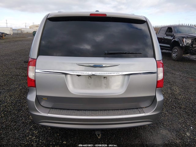 2C4RC1BG9GR215066 Chrysler Town &amp; Country Touring