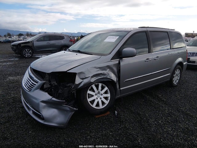 2C4RC1BG9GR215066 Chrysler Town &amp; Country Touring