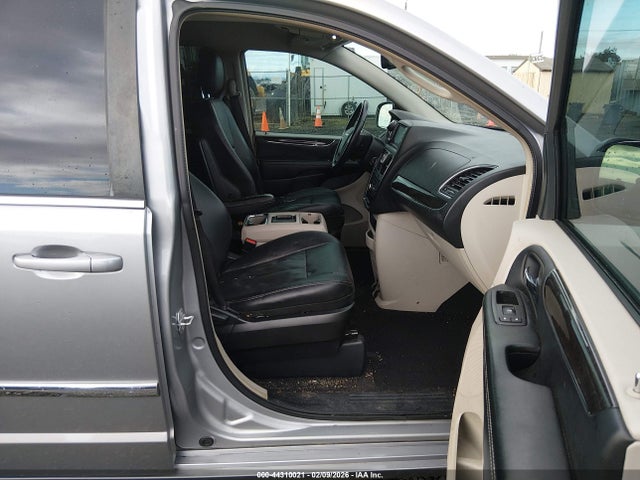 2C4RC1BG9GR215066 Chrysler Town &amp; Country Touring
