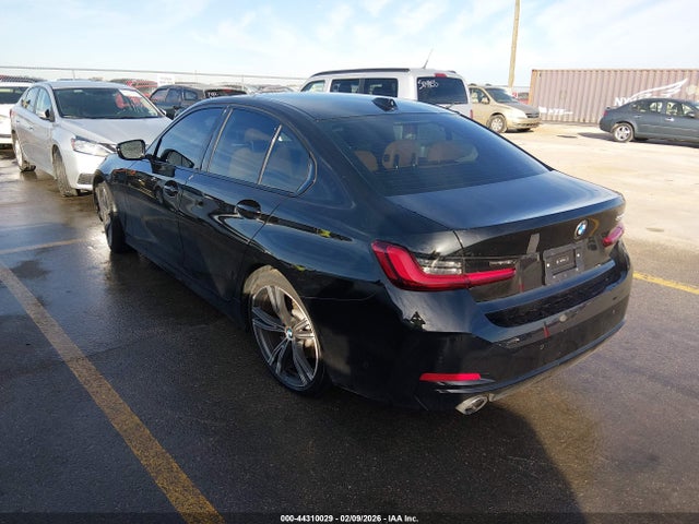 2023 BMW 330I 3MW69FF07P8D76251 Photo 2