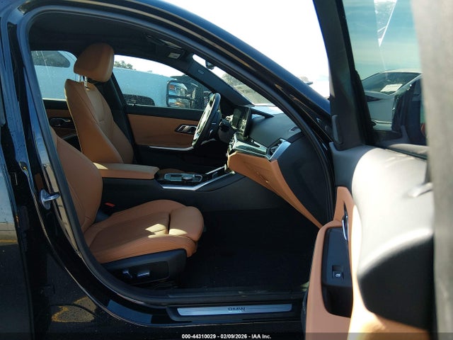 2023 BMW 330I 3MW69FF07P8D76251 Photo 4